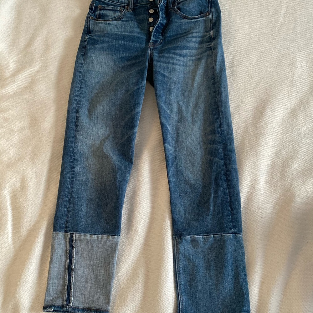 American Eagle Straight Leg Jeans